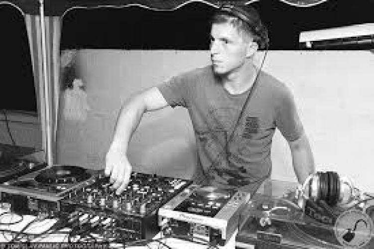 DJ Dado